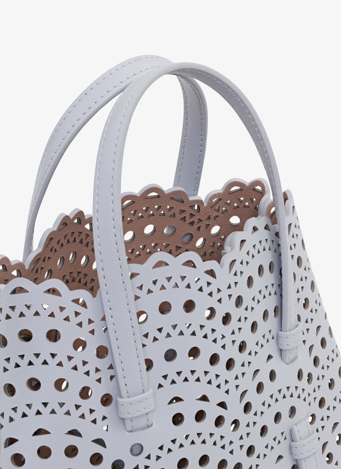 MINA 20 BAG IN VIENNE WAVE CALFSKIN ALAÏA PEARL MINA 20 BAG IN VIENNE WAVE CALFSKIN
